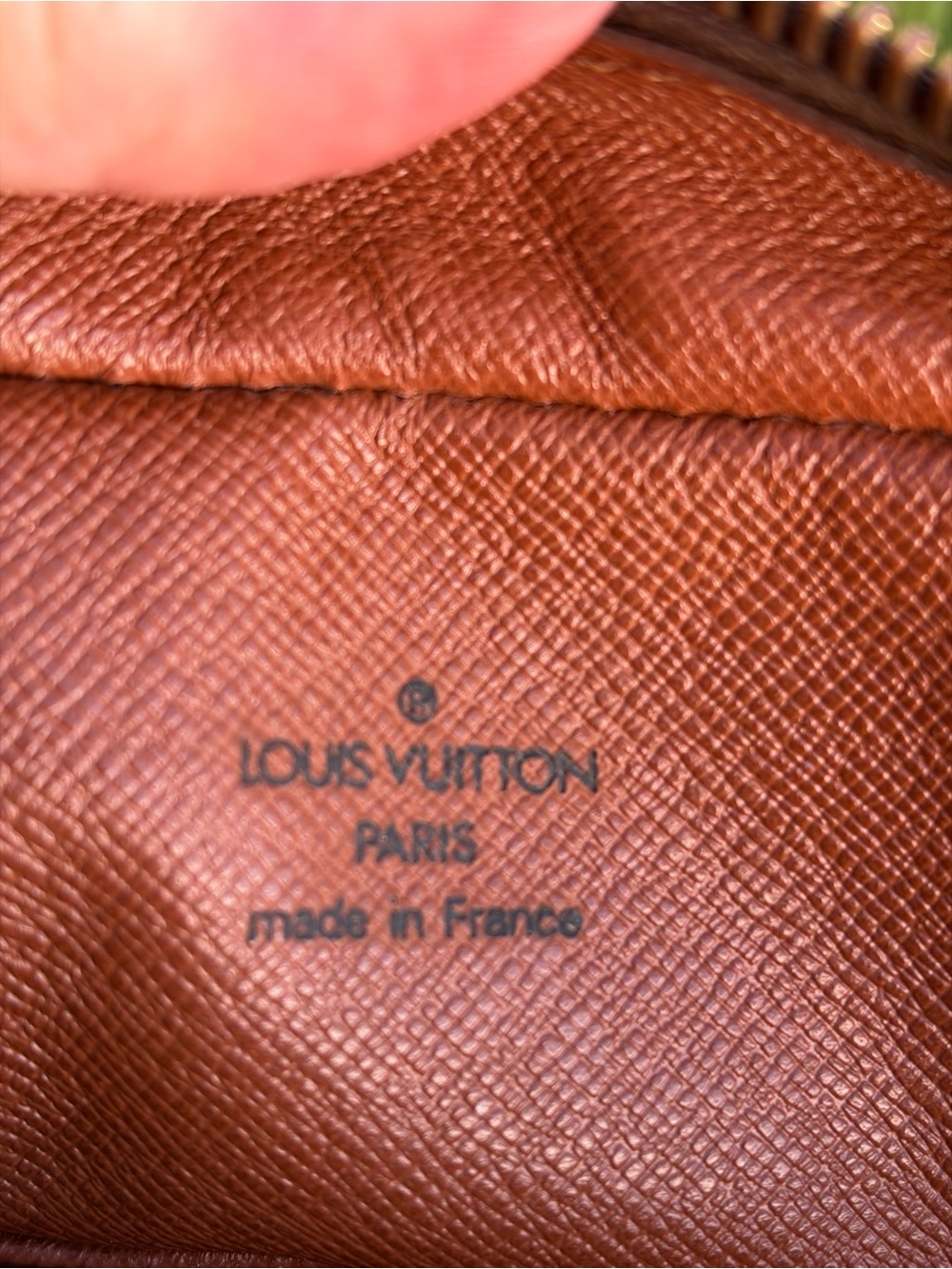 Authentic Louis Vuitton Monogram Vintage 1995 Clutch Purse Nice Shape 11”x 7” - Picture 4 of 13